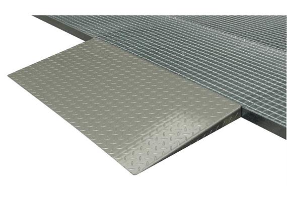 Auffahrrampe zu Art. 1025053 Auffahrrampe zu Art. 1025053