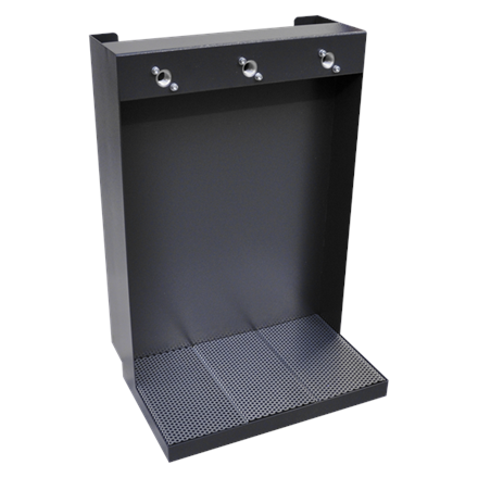 Dispenser a pressione per tre prodotti, senza rubinetti